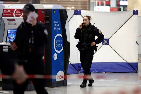 France Six blessés dans une attaque à l arme blanche gare du Nord à