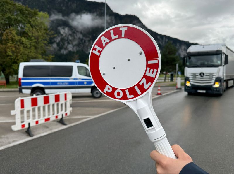 Explainer&amp;How Germany plans to tighten border controls in immigration crackdown