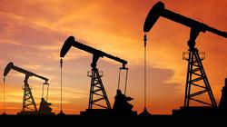 UPDATE 1-Top Indian buyer of Venezuelan oil gauging impact of U.S. sanctions on Rosneft unit