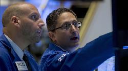US STOCKS-Wall St tumbles as tech rally loses steam, economic data weighs