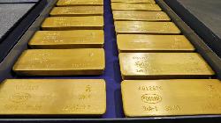 Gold prices steady, set for strong week as Fed rate fears ease