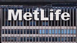 UPDATE 4-Zurich, Farmers to buy MetLife U.S. motor, home insurance business for $3.94 bln