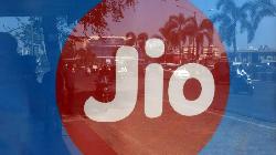 Reliance Jio Joins the ‘Tariff Hike’ Bandwagon; Revised Prices Lowest in Industry