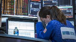 US STOCKS-Nasdaq moves higher as tech stocks retrace some losses