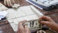 Dollar Edges Lower; Omicron News, China Cut Help Risky Currencies