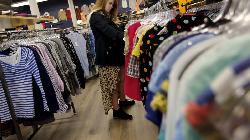 BRIEF-V-Mart Retail Dec qtr profit rises