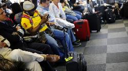 Thanksgiving air travel numbers hint at strong end of year trend