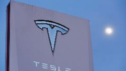 Tesla S&P Debut to Come All at Once, Rippling Across Markets