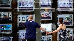 U.K. House Prices Fell the Most in 2 Years in September Amid Mortgage Crisis