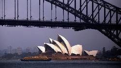 Australian GDP Falls by Most on Record, Confirming Recession