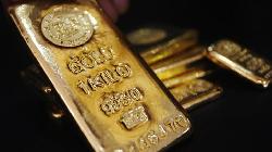 PRECIOUS-Gold firms as dollar slides to multi-year low