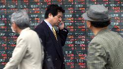 GLOBAL MARKETS-Asia shares mixed as broader worries about U.S. hedge fund default ease