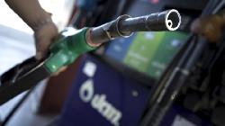 Oil Dips After Piercing $120 as U.S. Inflation, GDP Worries Bite 