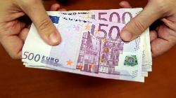 Euro Racks in Gains Against Dollar as ECB Liffoff Expectations Gather Pace