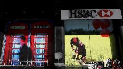 UPDATE 2-European shares dip as HSBC disappoints, trade fears linger on