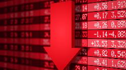 UPDATE 2-London stocks end the week lower despite strong economic data