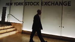 Wall Street ends down as yields rise; indexes post weekly losses