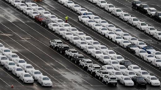 © Reuters.  sizes=