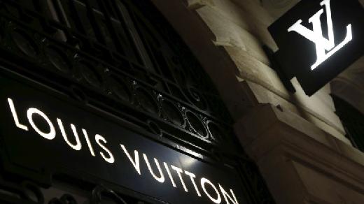 LVMH Moet Hennessy Louis Vuitton SE (0HAU) Share Forecast, Price Targets  and Analysts Predictions 