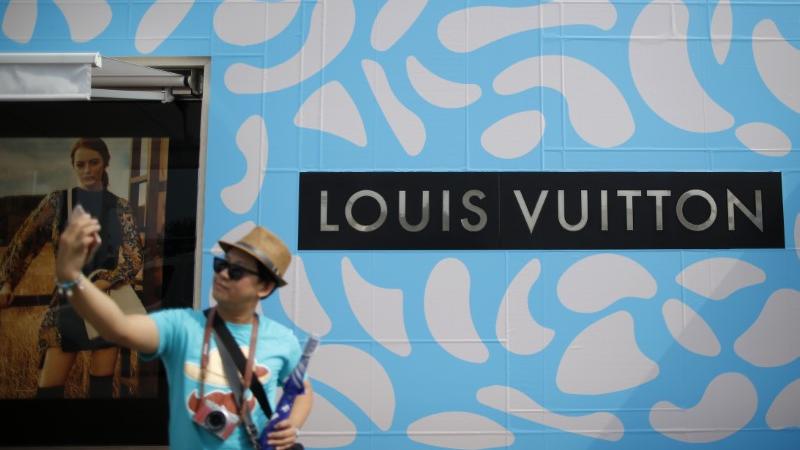 LVMH becomes first European firm to reach $500 billion market  capitalization - Investing.com India
