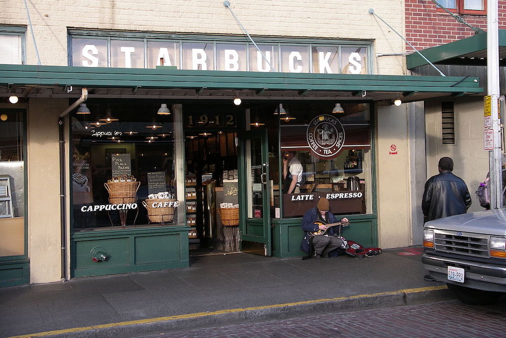 ร้าน Starbucks ในอดีต (ที่มาของภาพ: John Anderson - andersononline.net)