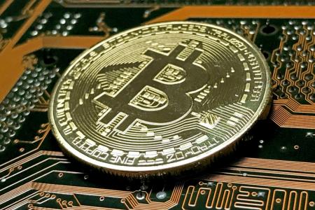 bitcoin investuoti 100 r