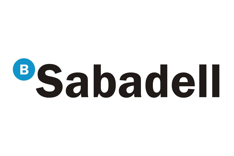 El Ibex, plano a media sesión; Sabadell se hunde tras oferta por TSB