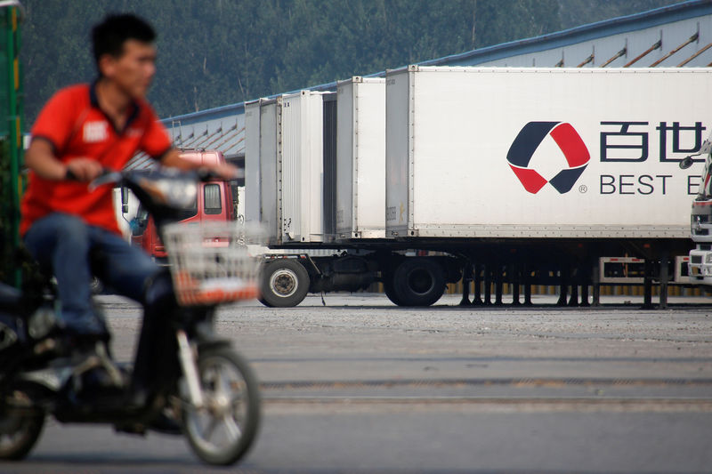 &copy; Reuters 銀河證券：快遞一線龍頭迎來價值重估機會，持續關注公路貨運數字化趨勢