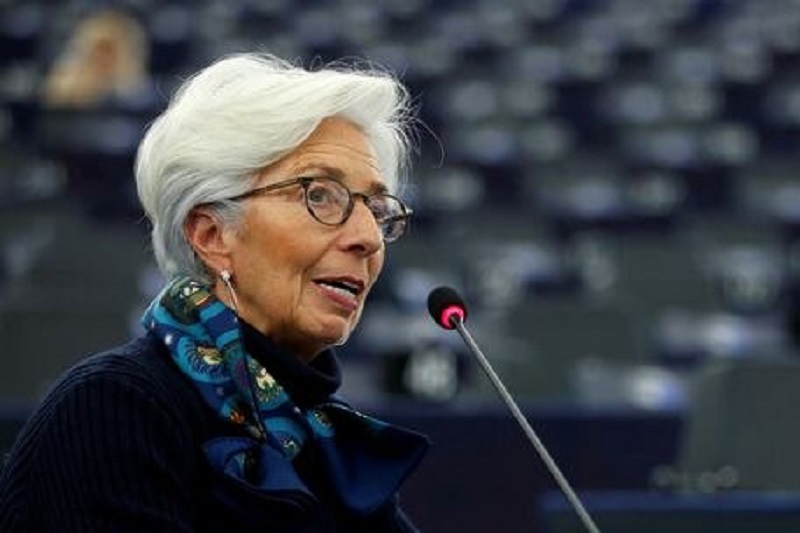 &copy; Reuters Davos: Lagarde, do BCE, sugere que fortalecer mercado é melhor defesa contra vitória de Trump