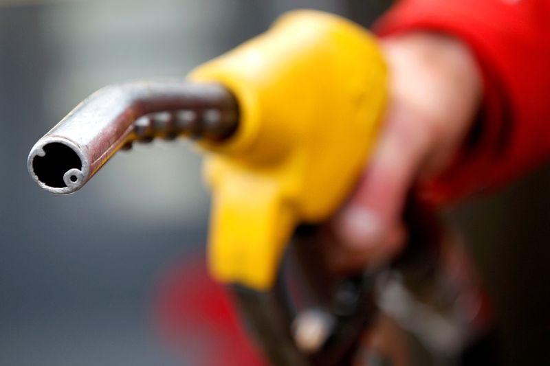 Le pétrole en hausse en raison d'une forte consommation de brut et d'essence en fin d'année aux États-Unis
