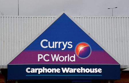 Currys Posts Annual Profit Beat but Lowers Guidance on Demand Fears