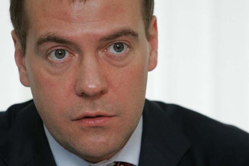 Выросла задолженность за электричество в северокавказском регионе РФ - Медведев