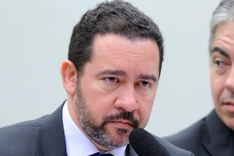 Dívida bruta está perto de se tornar insustentável no Brasil, diz ministro do Planejamento