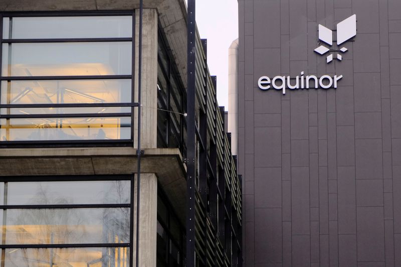 &copy; Reuters Equinor ganó 8.812 millones de euros netos hasta septiembre, un 55 % menos