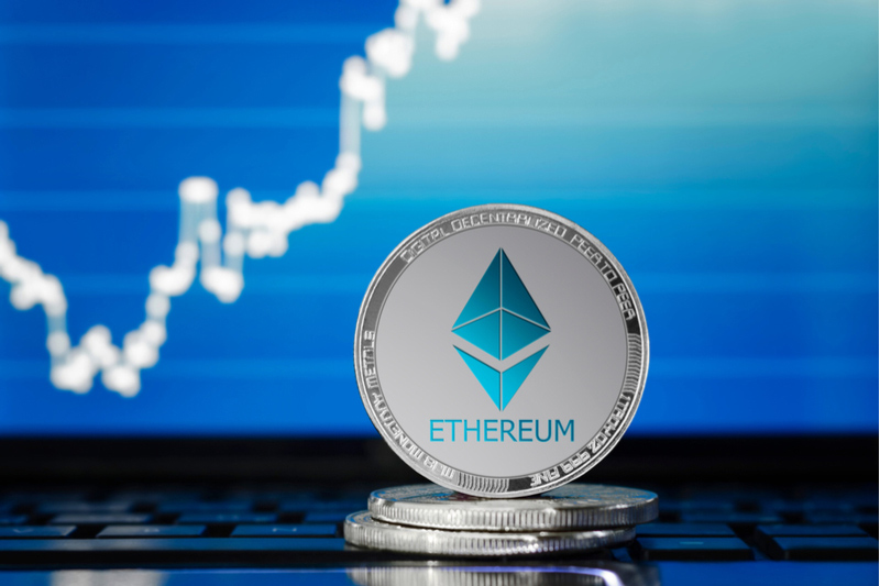 Ethereum climbs to new record; total crypto market cap approaches $3T