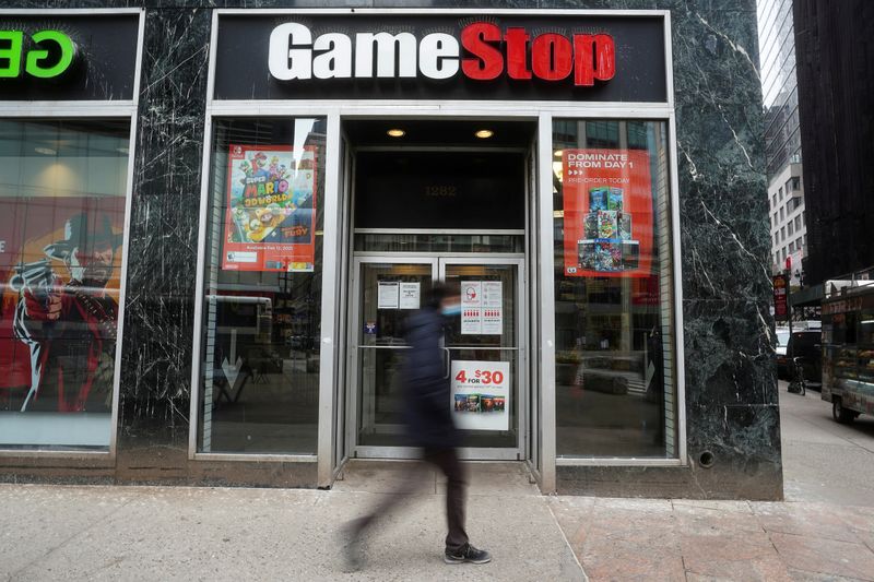 GameStop Shares Surge 10% in Premarket