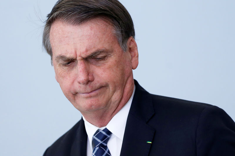 &copy; Reuters Prestes a ser julgado, Bolsonaro chama TSE de tribunal de esquerda