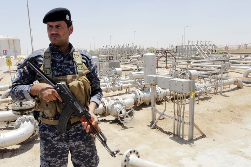 &copy; Reuters. Иракские нефтяные компании наращивают добычу и экспорт нефти