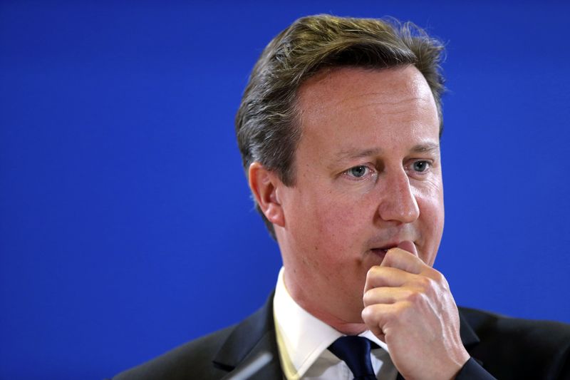 &copy; Reuters.  David Cameron suspende mitin en Gibraltar tras ataque a una diputada británica