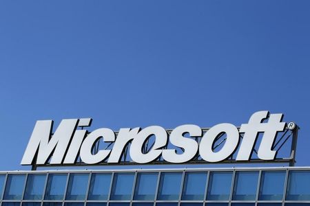 Microsoft lucra mais no trimestre, supera expectativas e ação sobe 4% no after hours de NY