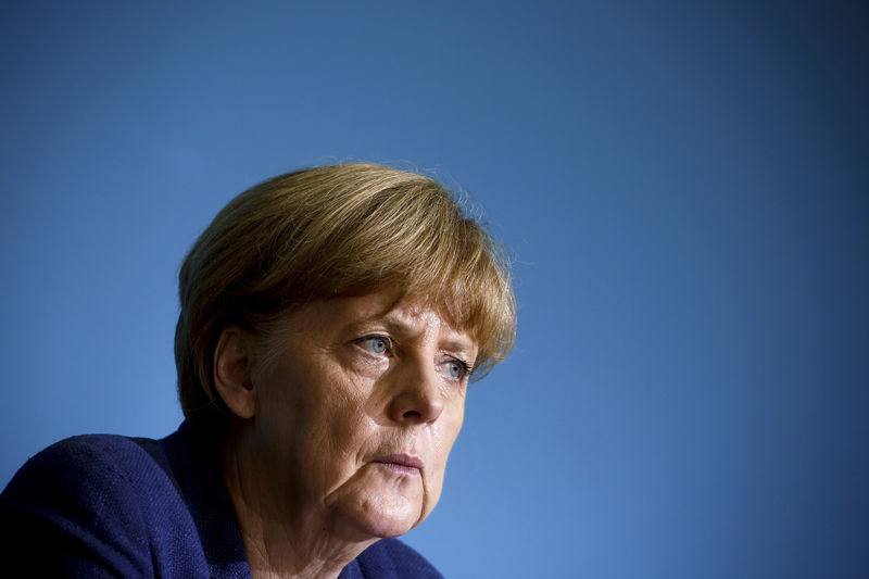&copy; Reuters.  Merkel verteidigt europäischen Kompromiss zu Urheberrechtsreform