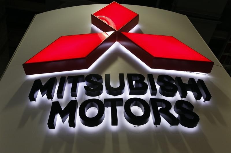 &copy; Reuters.  Ermittler - Fahrzeuge von Mitsubishi bei KBA-Tests negativ aufgefallen