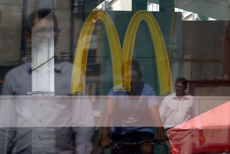 Argus Reiterates Buy Rating on McDonald's , raises estimates