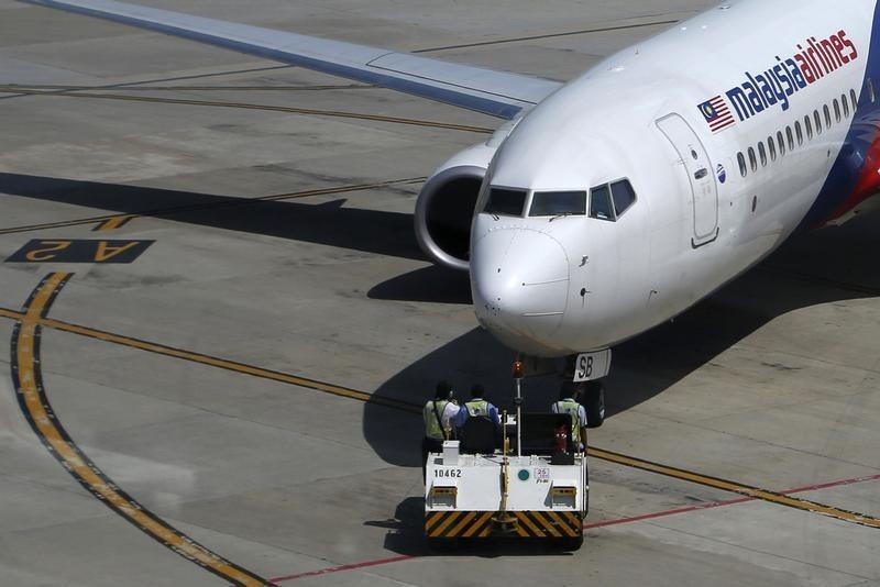 &copy; Reuters.  Malaysia Airlines flight returns to Melbourne due to "disruptive passenger"