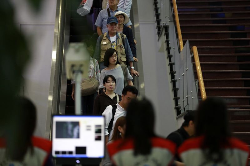 &copy; Reuters.  Digitalization Could Double Japan’s Growth, Reform Panelist Says