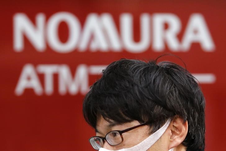 &copy; Reuters.  Nomura, Çin için büyüme tahminini bir kez daha düşürdü
