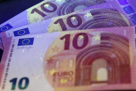Devisen: Euro rutscht vor Fed-Sitzung weiter leicht ab