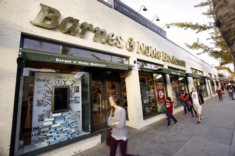 &copy; Reuters.  Barnes & Noble misses by $0.03, misses on revenue