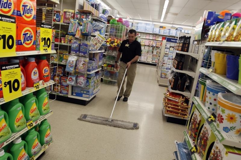 Midday movers: Dollar General, Salesforce, Kroger and more