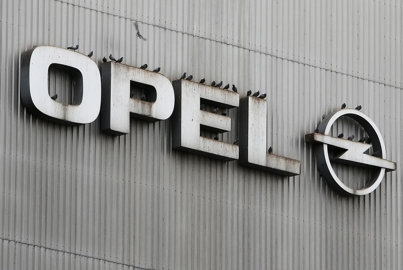 &copy; Reuters.  Opel ograniczy pracę fabryk w Niemczech z powodu Brexitu